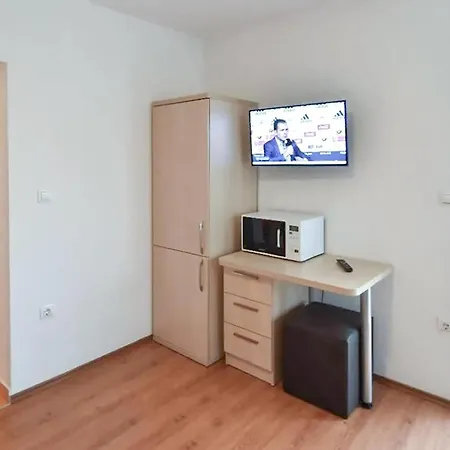 Lovely In With Wifi Apartament *